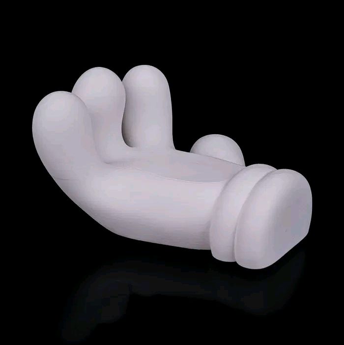 Mickey Glove Controller Stand