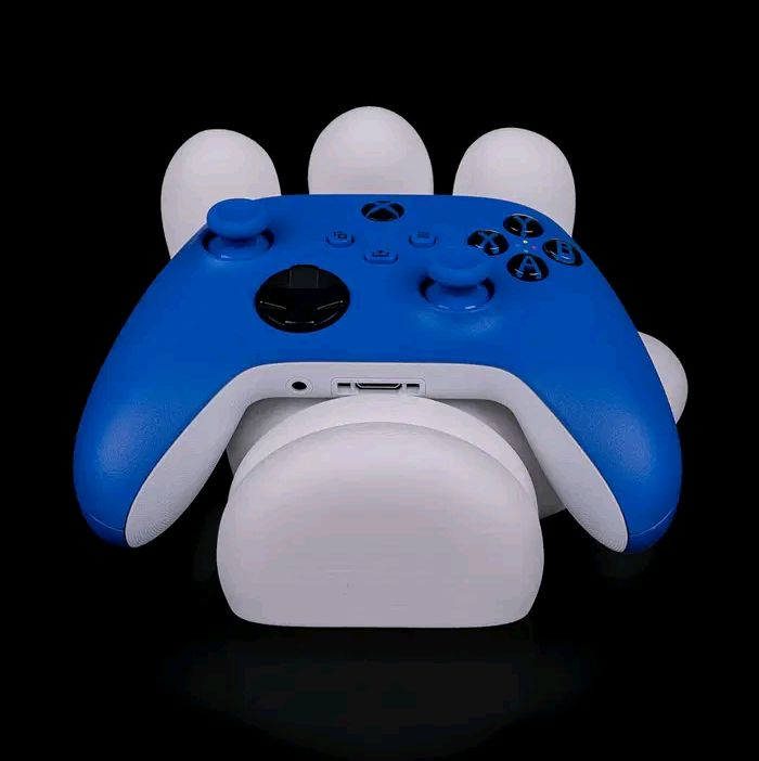 Mickey Glove Controller Stand